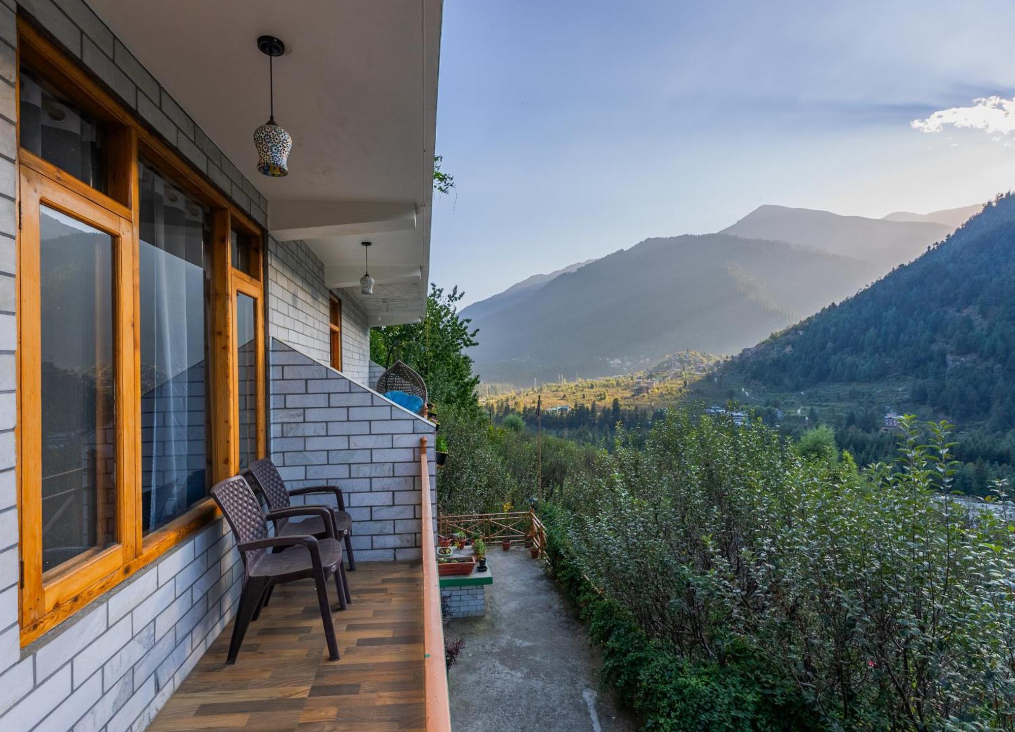 God'S Land Bed and Breakfast Manāli Εξωτερικό φωτογραφία