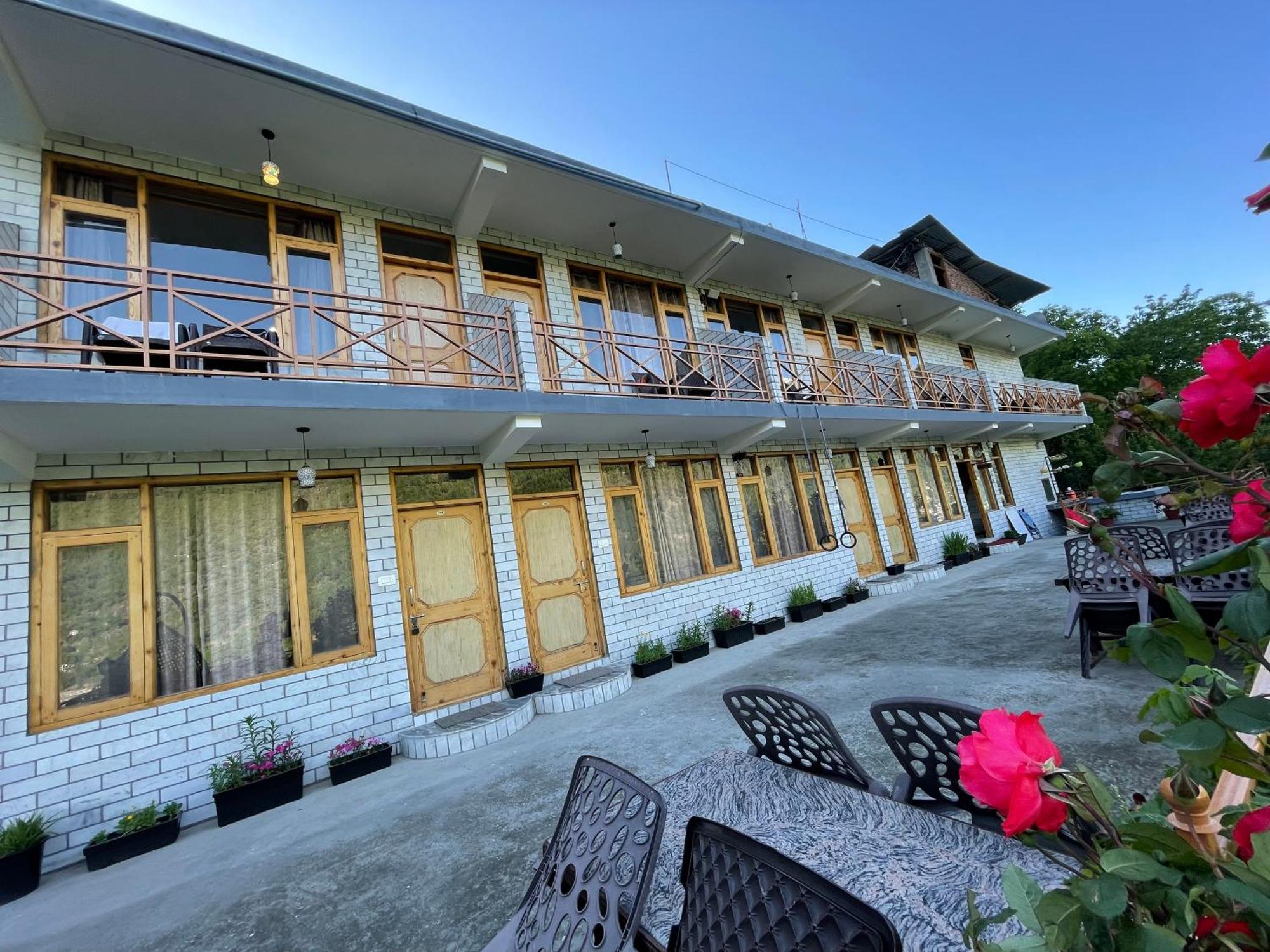 God'S Land Bed and Breakfast Manāli Εξωτερικό φωτογραφία